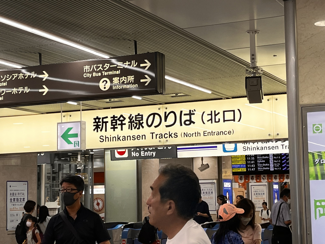 7681D5F9-190E-405A-85F9-6C72EDD0C575