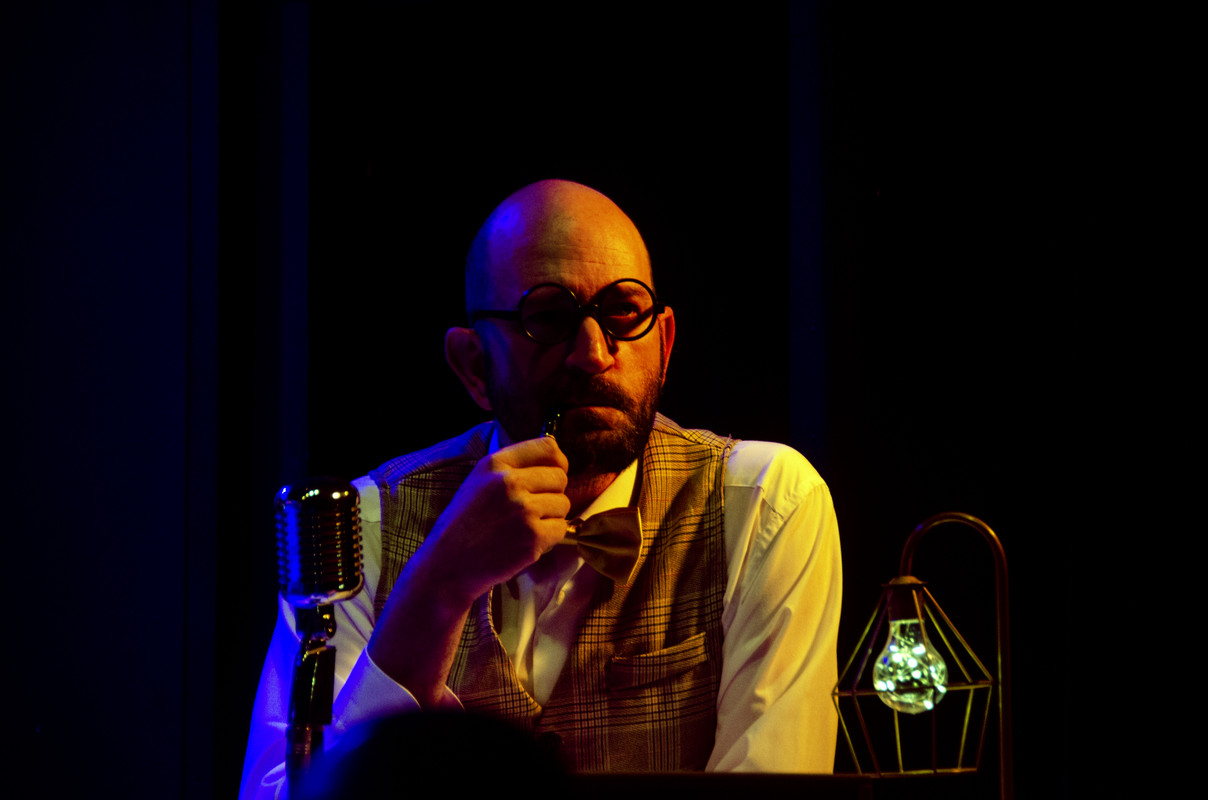 04 Braulio Moreno es el locutor