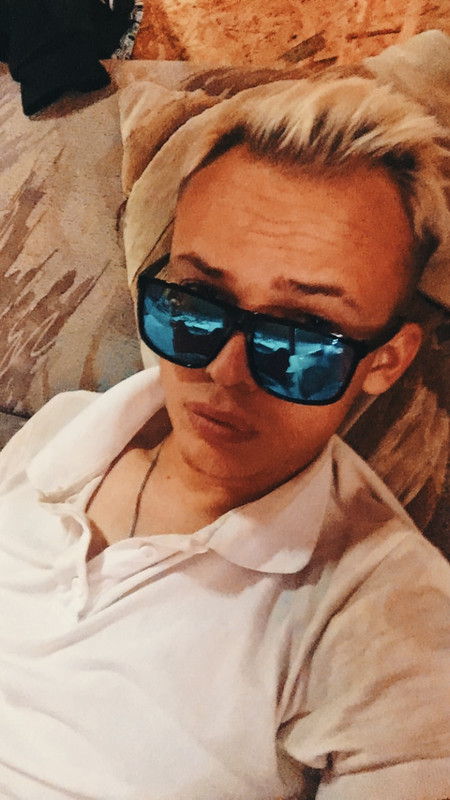 38824872-7B71-466A-BA9A-FA3AFF448957