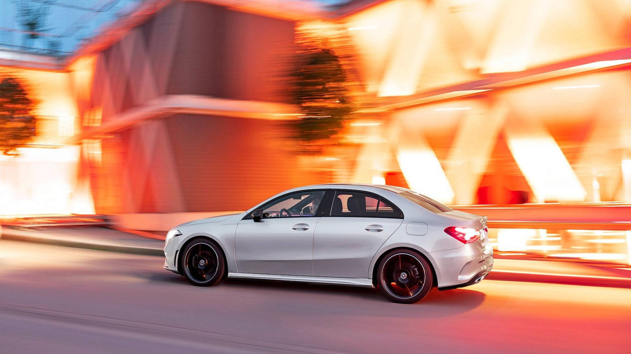 2019 Mercedes-Benz A-Class Saloon (16)