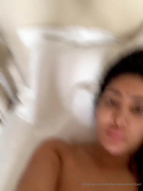 Sofia Hayat, 147