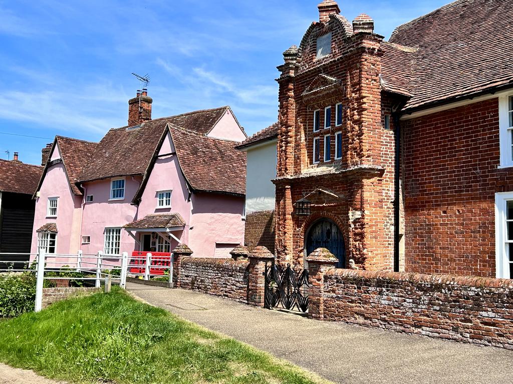 Пёстрая лента. Путешествие по сельским дорогам Англии в мае 2025 г.