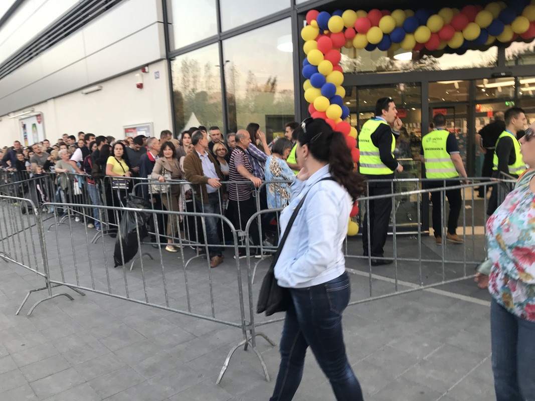 5BAC8DF1-138F-4045-A336-ABC3B3AE0E20