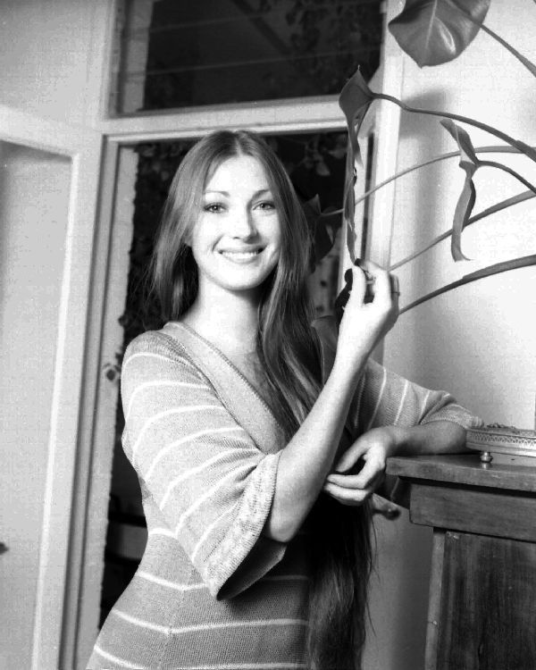 Jane_Seymour_me01