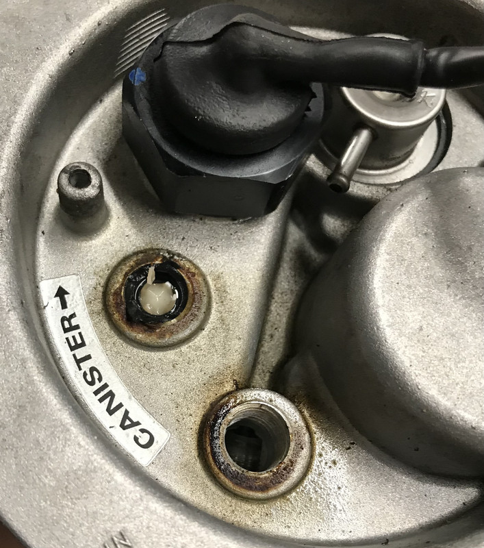 E04098F3-D624-4509-986E-DD2BF952696D