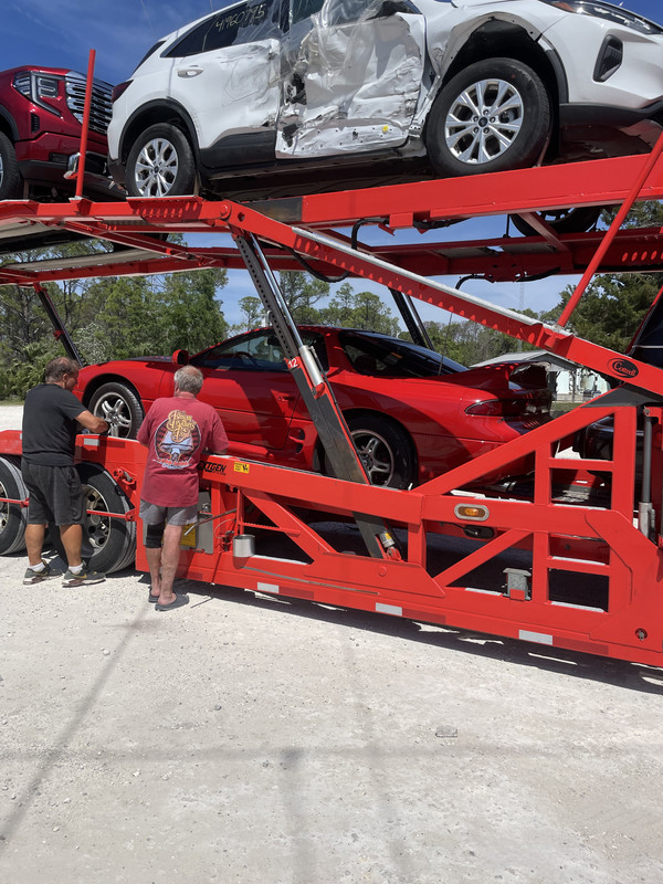 Car on transport carrier