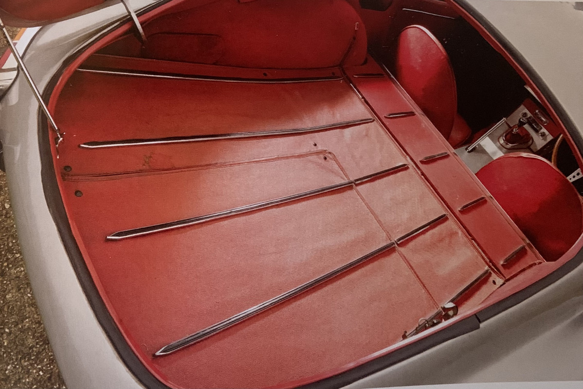 EE7F1297-0C97-4208-BBAE-919A0E51C034