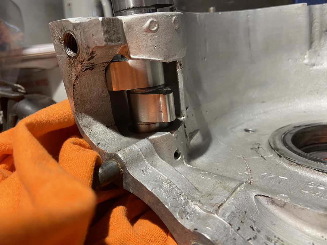 3C32AC7C-E5D4-4F21-AAF3-F2E520C5361A