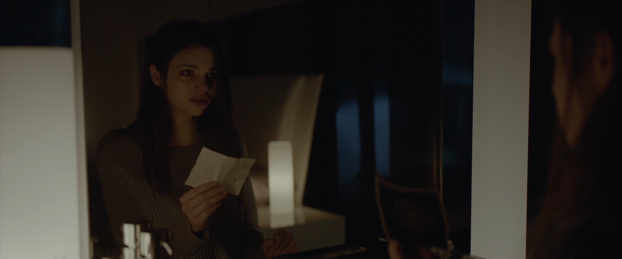 Look Away - Lo sguardo del male (2018) [BluRay Rip 1080p ITA-ENG DTS-AC3 SUBS] [M@HD].mkv_snapshot_0