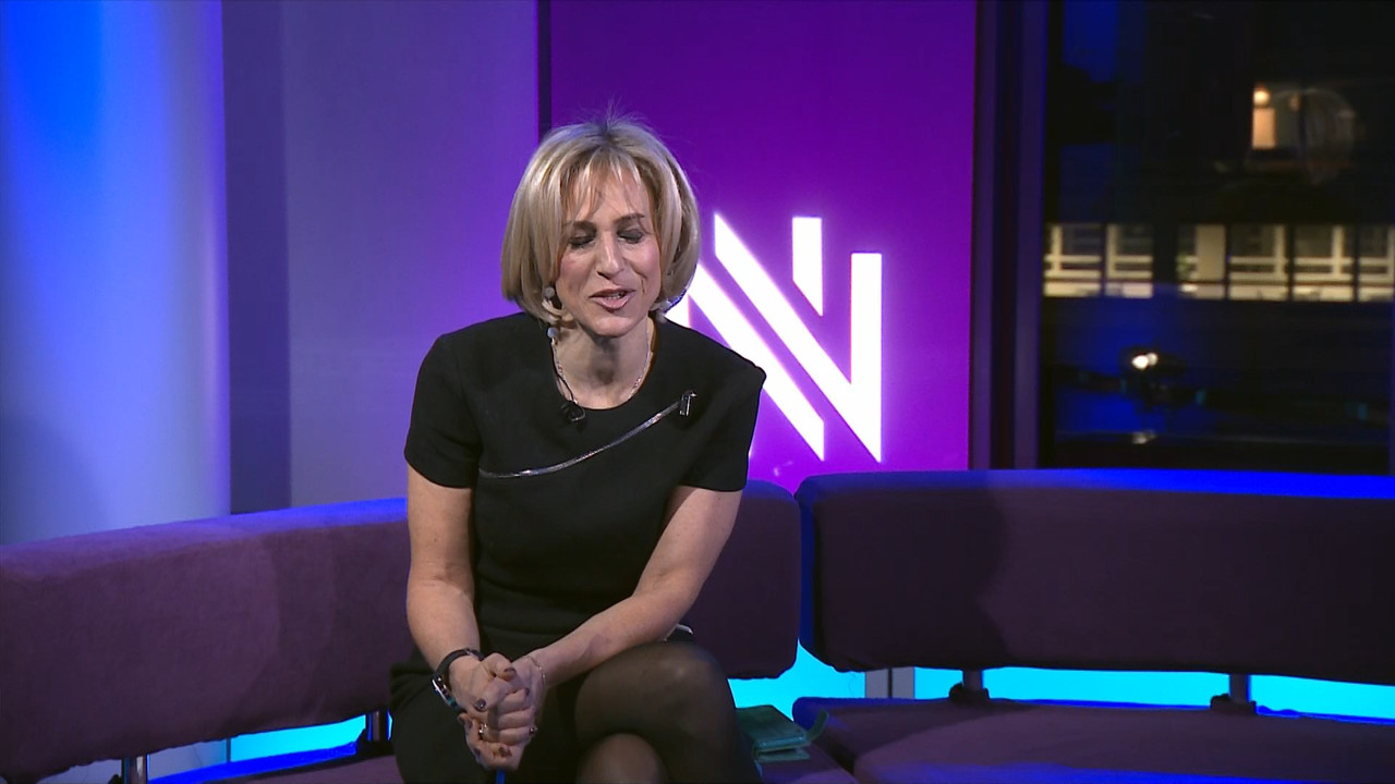Newsnight_20201202_22452325.ts_snapshot_42.07.794