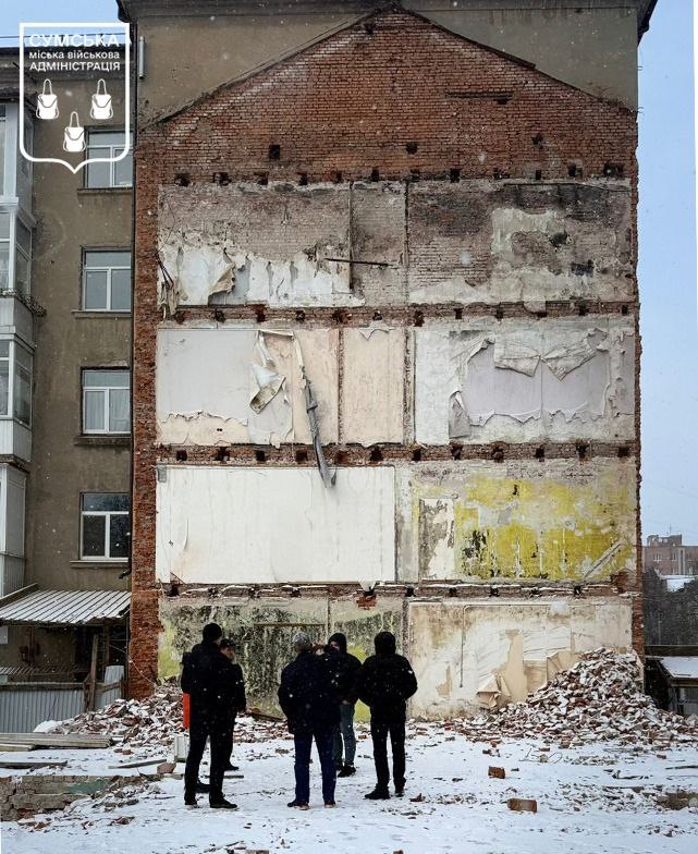 Будівельні роботи з утеплення на Петропавлівській проводитимуться за графіком