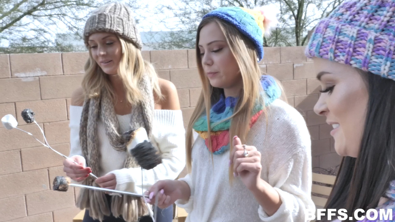 @v3ryC - NJ!zcvZZ! - 012120HD.mp4_snapshot_01.34.094