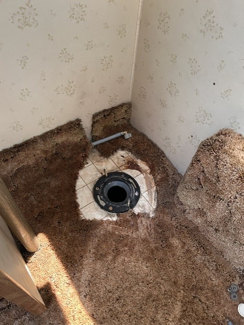 Motorhome toilet 4