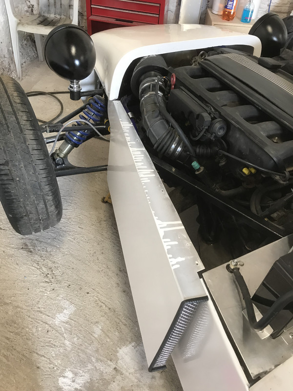 2ED76098-DA3D-4062-8C37-F11B8E1BDCF5