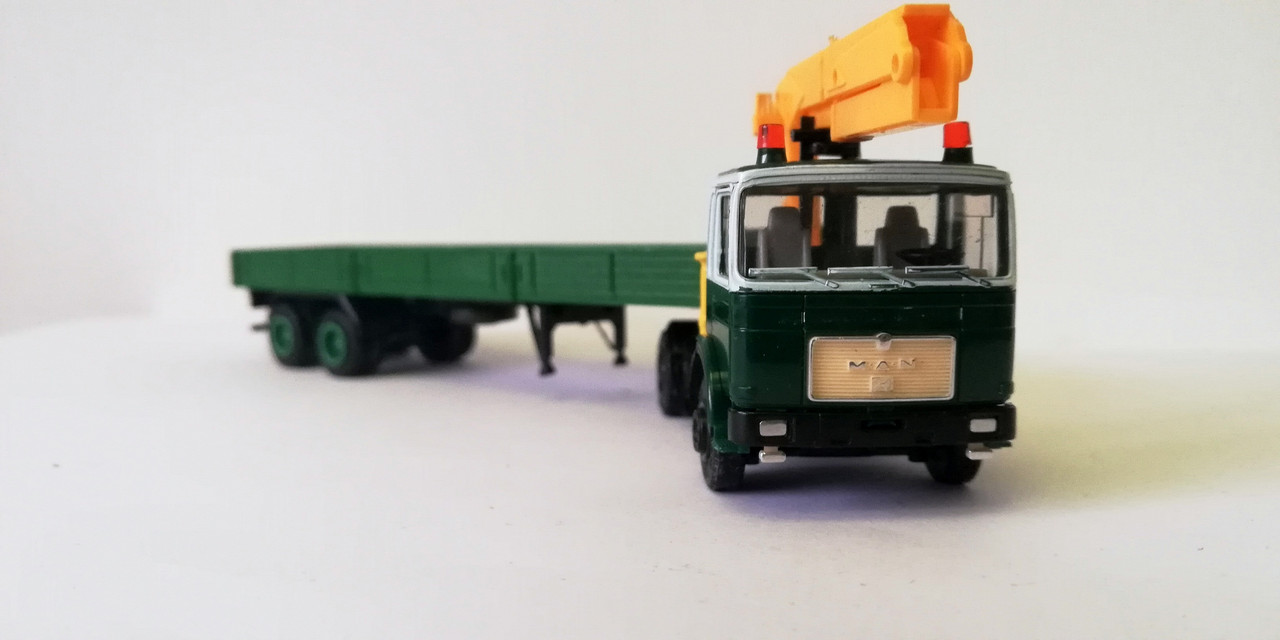 Mac (3033)