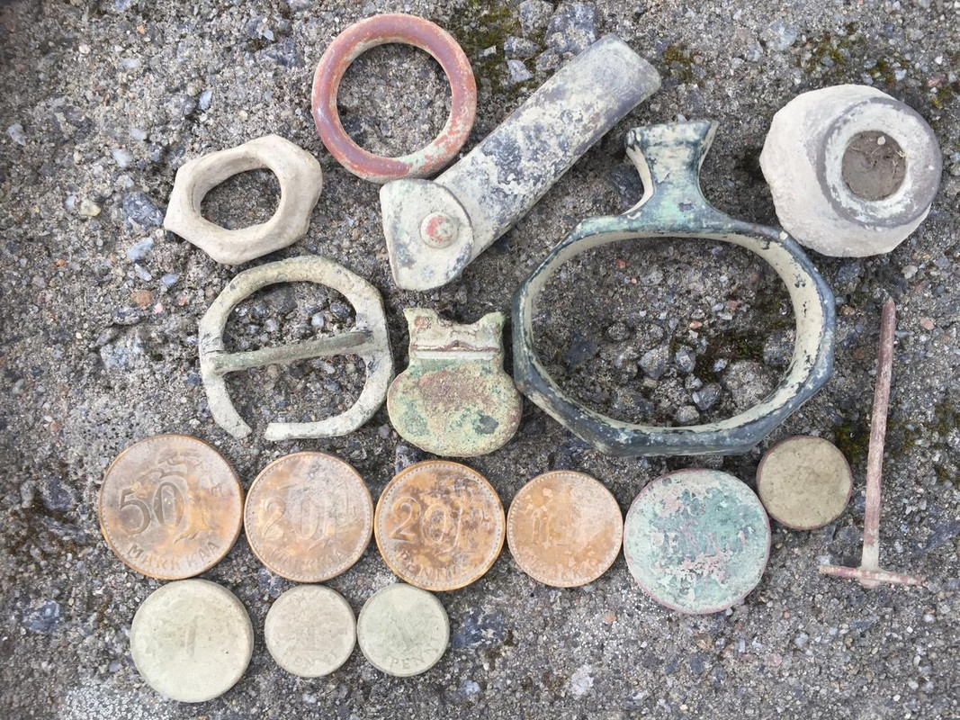 2848DDE6-1385-40E4-9375-D09F0046ED2C