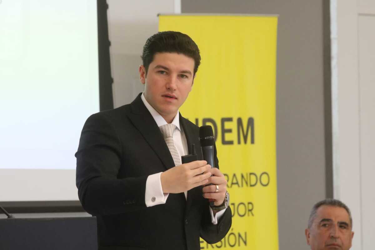 Exigen a Samuel García informe sobre costos de avión para bombardear nubes