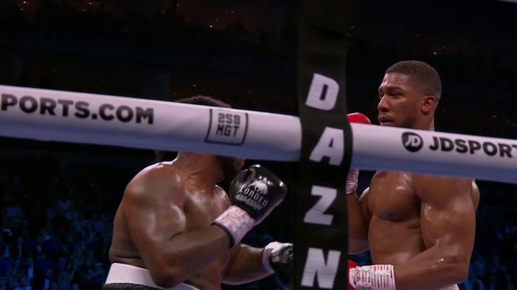 [Image: 4pcd4n1vwd5i.jpg]