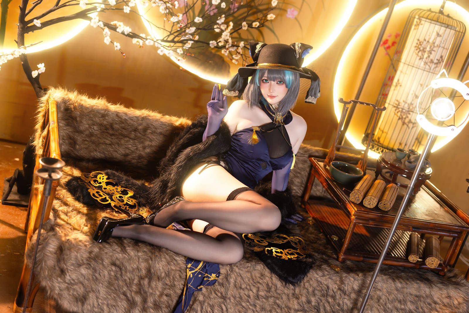 屿鱼 Yuyu 金装猫猫头 原创 Cosplay 写真集（60P｜747MB）插图2