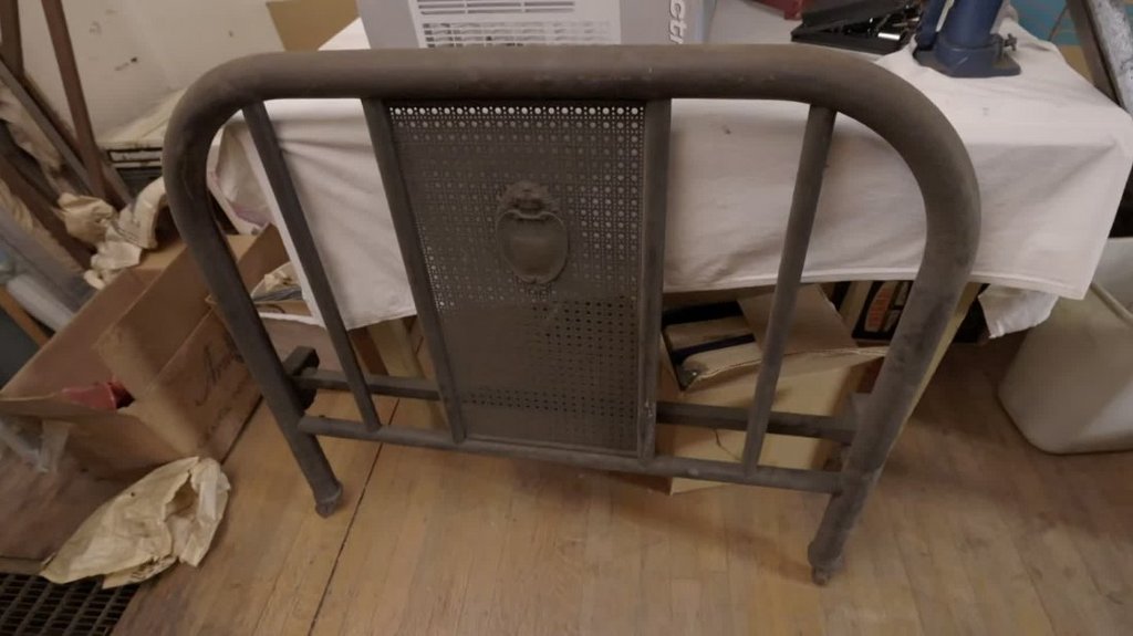 [Image: i46t0oeqf9kc.jpg]