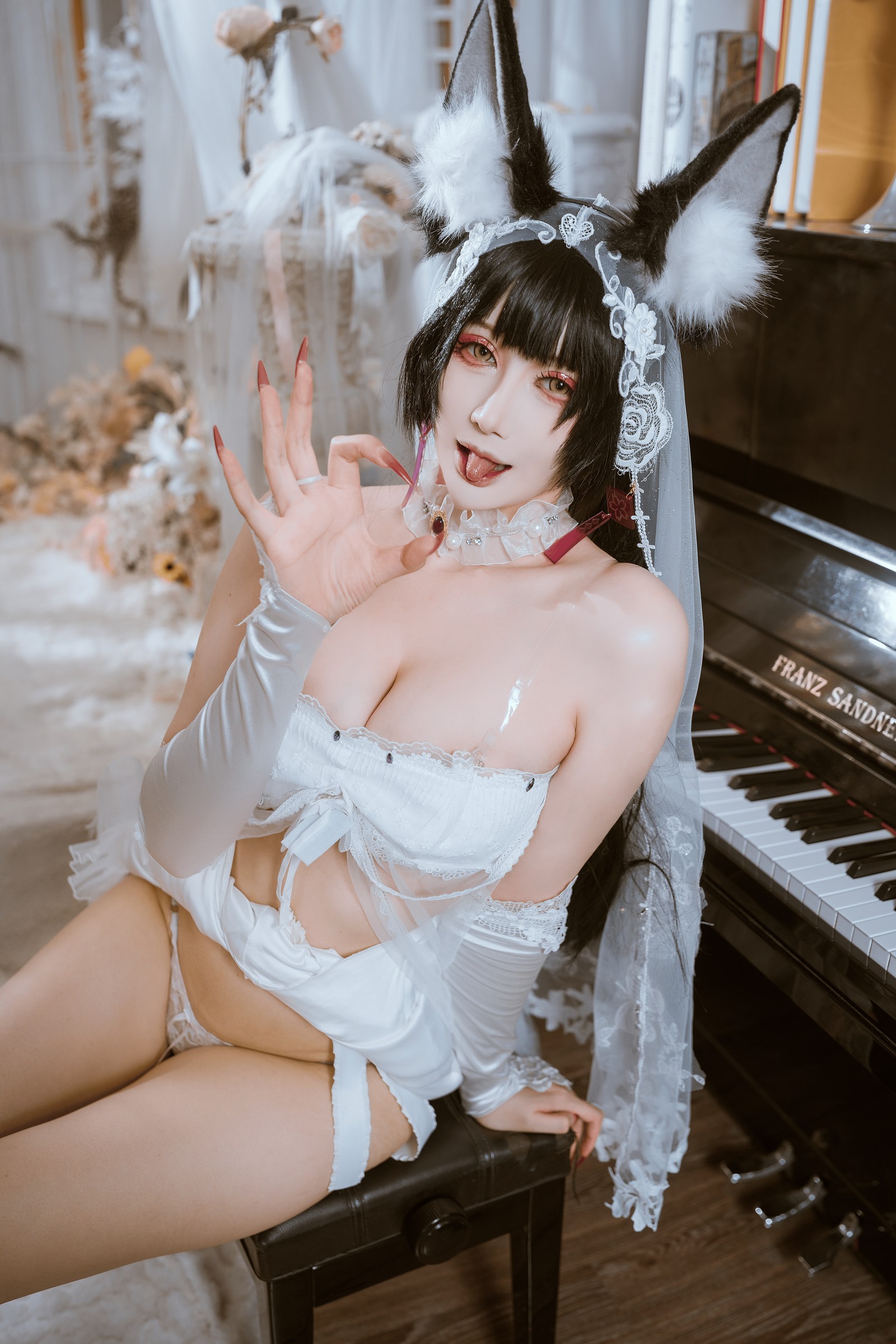 兔胖胖min – 碧蓝航线 武藏 花嫁 Cosplay 高清写真集（40P-883.9MB）插图