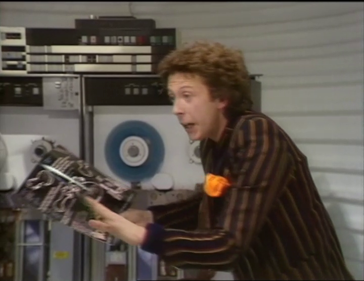 [Image: 57znm1vctma2.png]