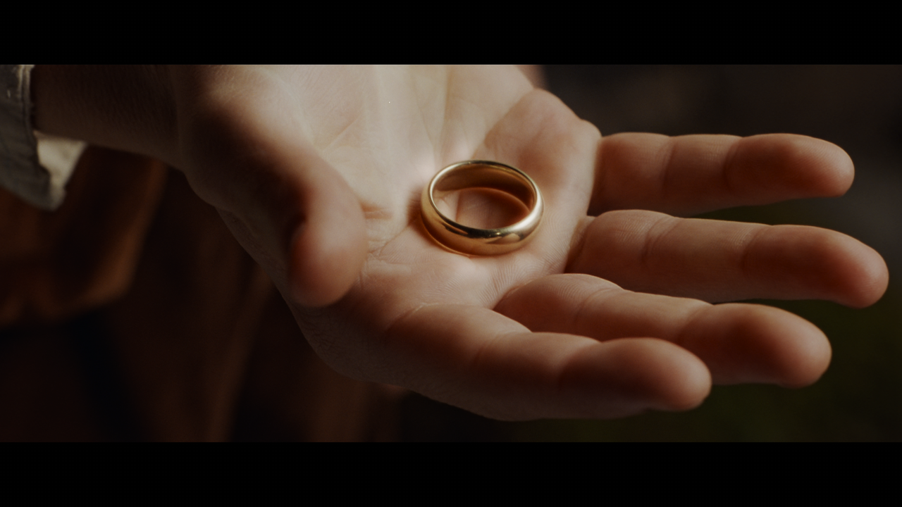 The Lord of the Rings- The Fellowship of the Ring (EXT.) PT. 1.mkv_snapshot_01.29.33_[2020.12.05_22.