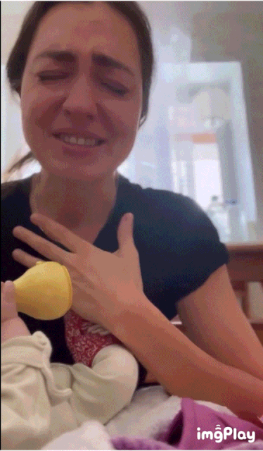 https://i.postimg.cc/520rVQ6h/5-A106-FA4-3791-4483-80-B8-CF2-FF0215918.gif