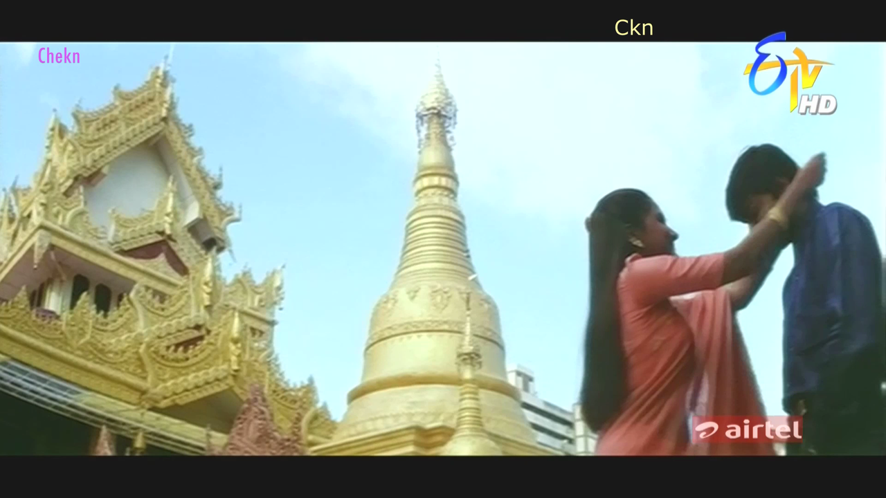 Pilla Nachindi 6 rachana banerji.mkv_000007674