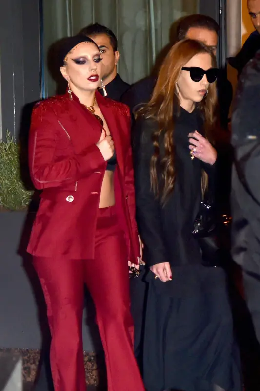 11-5-14-Leaving-Park-Hyatt-Hotel-in-Mila
