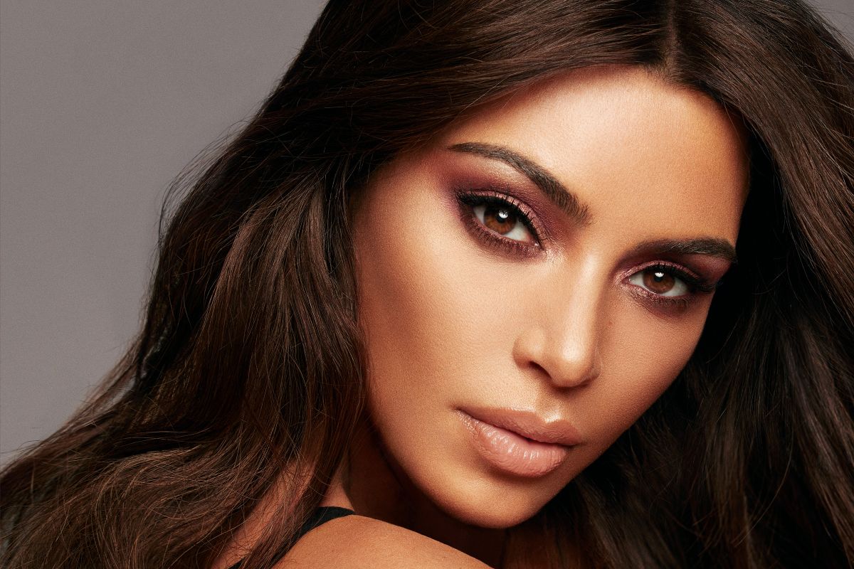 kim-kardashian-for-kkw-x-mario-by-greg-swales-2018-3