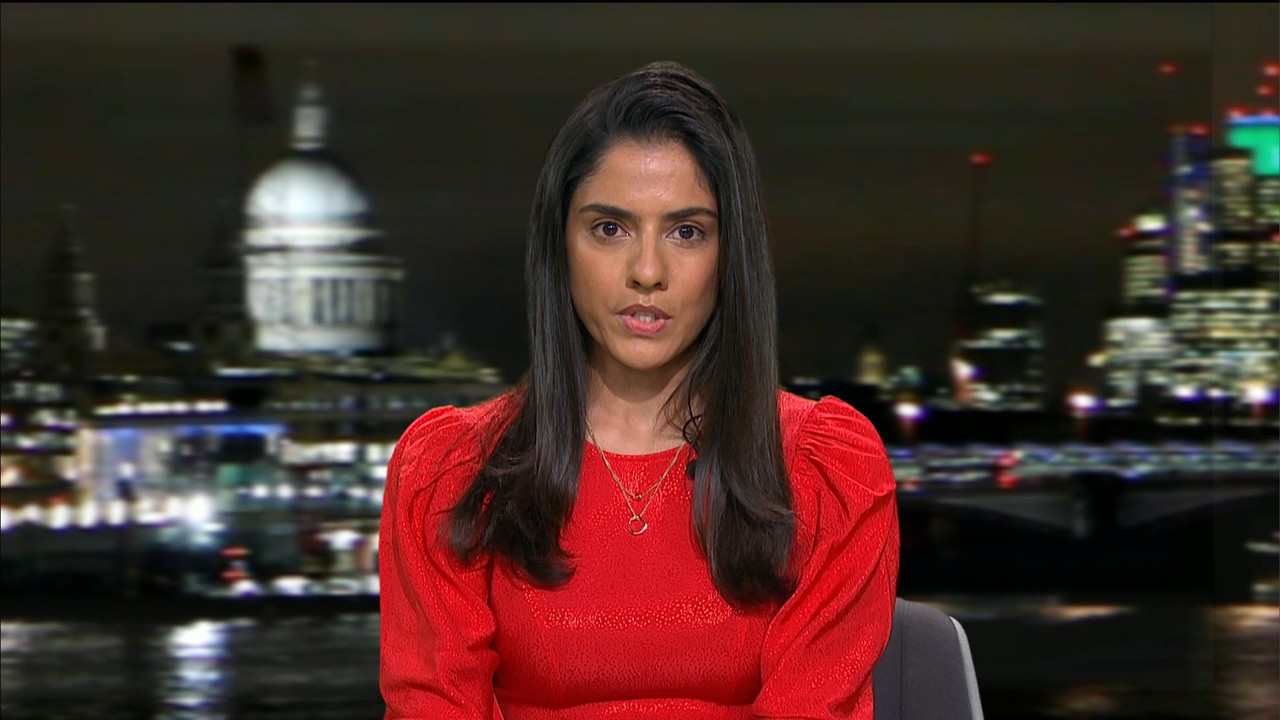 ITV News London_20210114_22302245.ts_snapshot_03.41.994