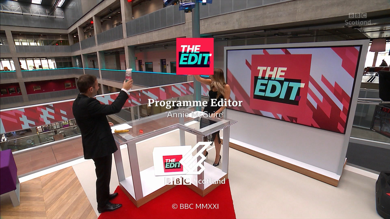 09.25 - 19.15.00 - The Edit  ᴺᵉʷ. S02E09 Entertainment news and chat ....ts_snapshot_20.52.705