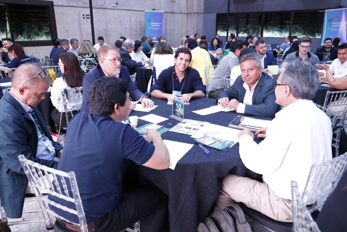 Durante sessão internacional de negócios, empresários tiveram oportunidade de fechar novas parcerias.