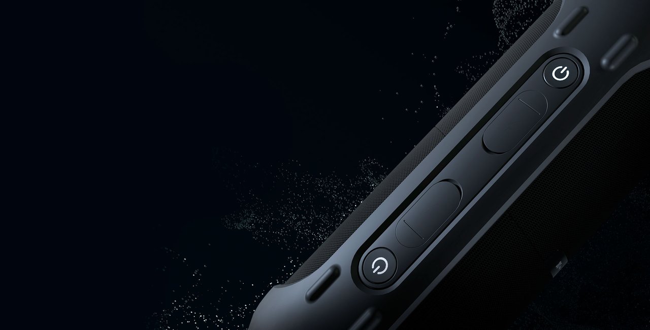 Detalle del asa de transporte y los controles de la bocina Klip Xtreme Vibe360.