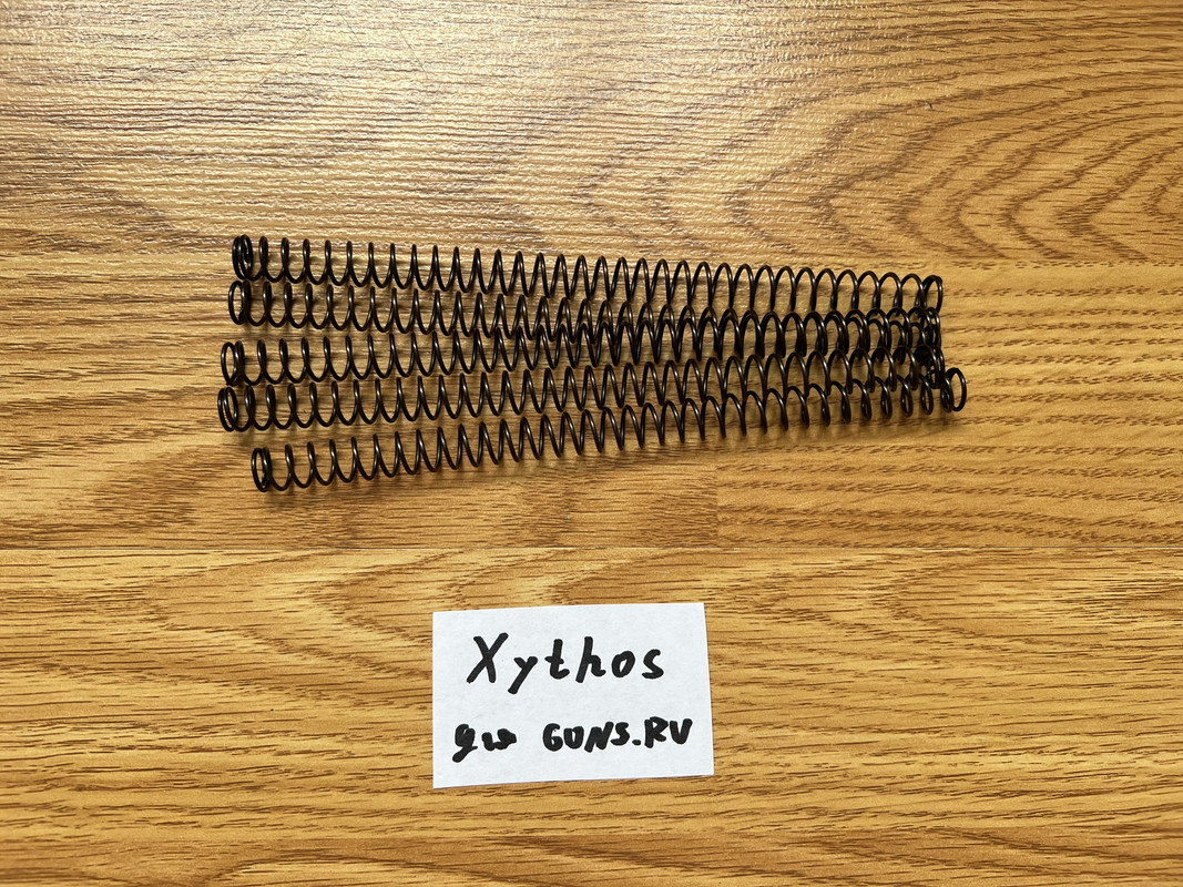 9 Возвратная пружина