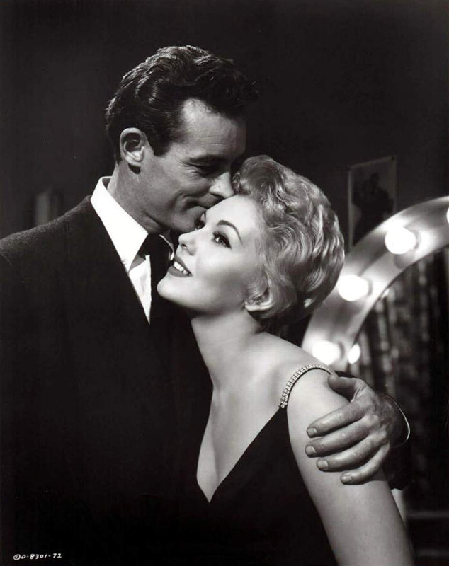 kim_novak_110