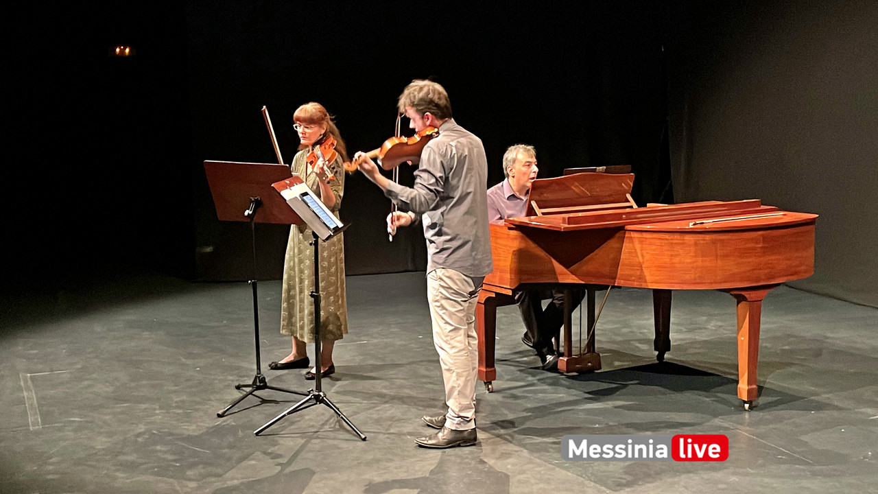 ΩΔΕΙΟimage00007