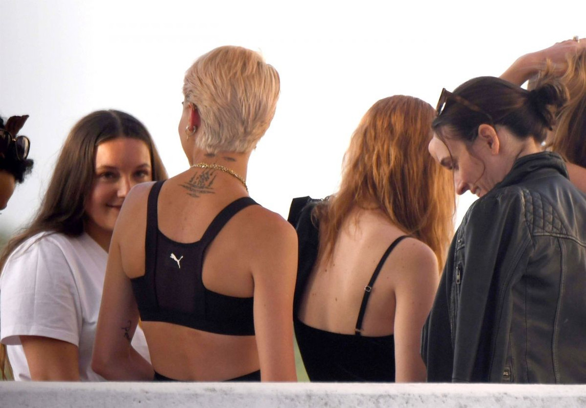 cara-delevingne-at-a-puma-party-in-venice-04-18-2018-1