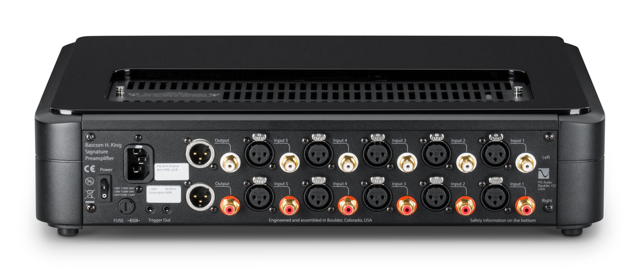 Tube Amp The Emotiva Lounge