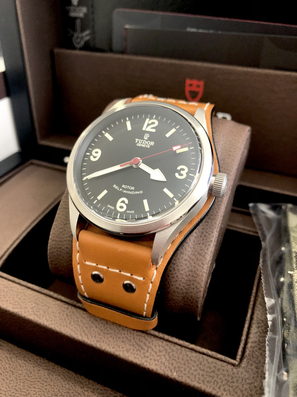 8A3CC8D4-54F5-438C-8F39-5AFC809EB351