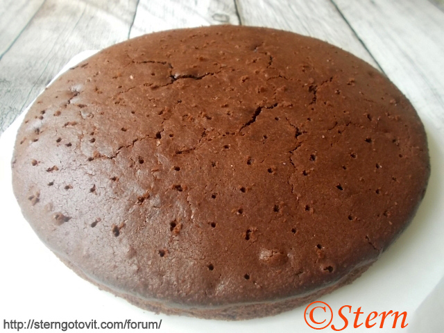 Пирог шоколадный с изюмом