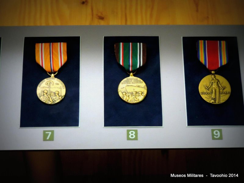 7- Medalla de Campaña Asiática-Pacifico. 8- Medalla de Campaña Europa-África-Oriente Medio. 9- Medalla a la Victoria WWII