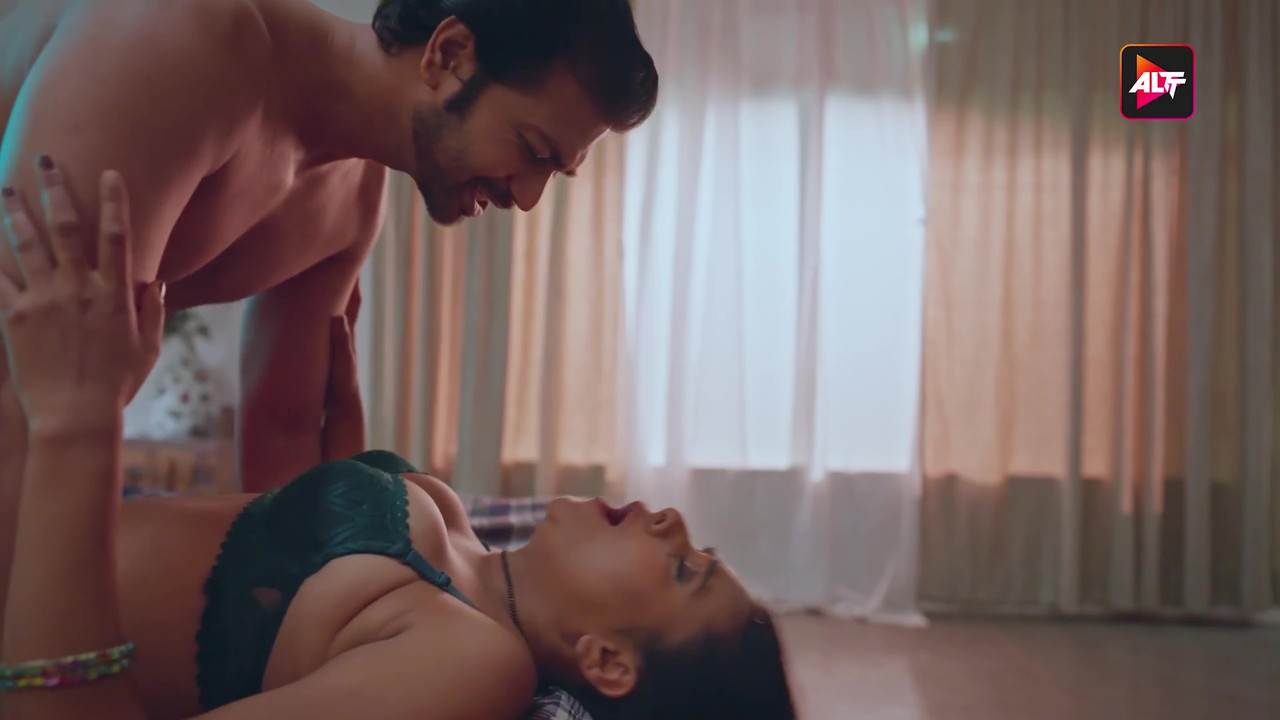 vlcsnap-2025-05-13-01h33m04s525