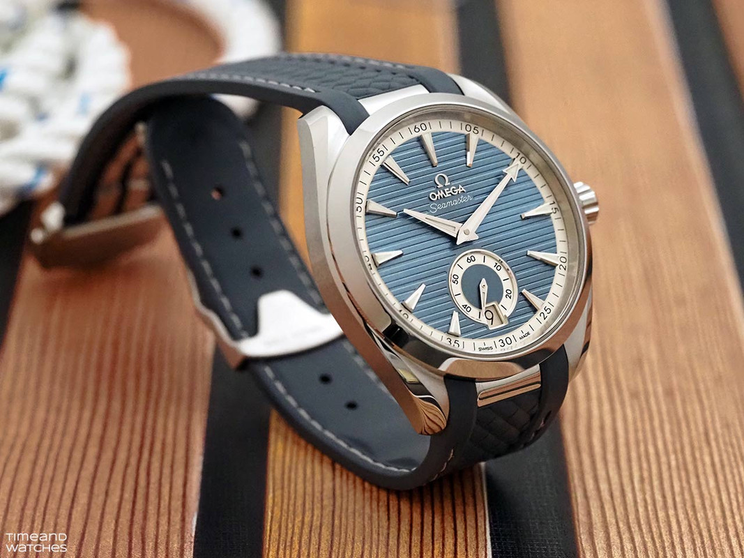Omega-Seamaster-Aqua-Terra-Small-Seconds-003