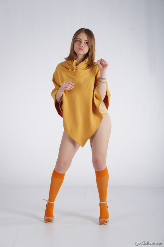 MarvelCharm_Nicolette-Foxy-001