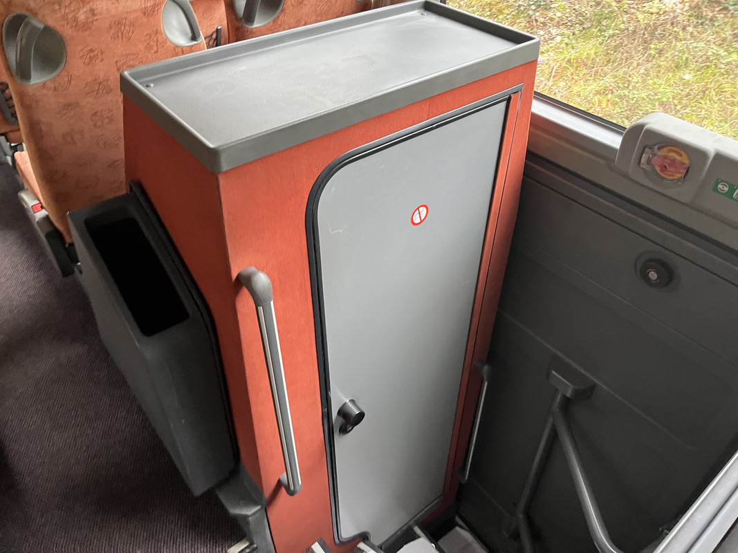 D6DC1290-C964-4F0B-AEDD-62870EDEAE59