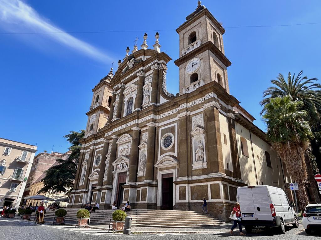 Жаркий сентябрь на побережье Тирренского моря.