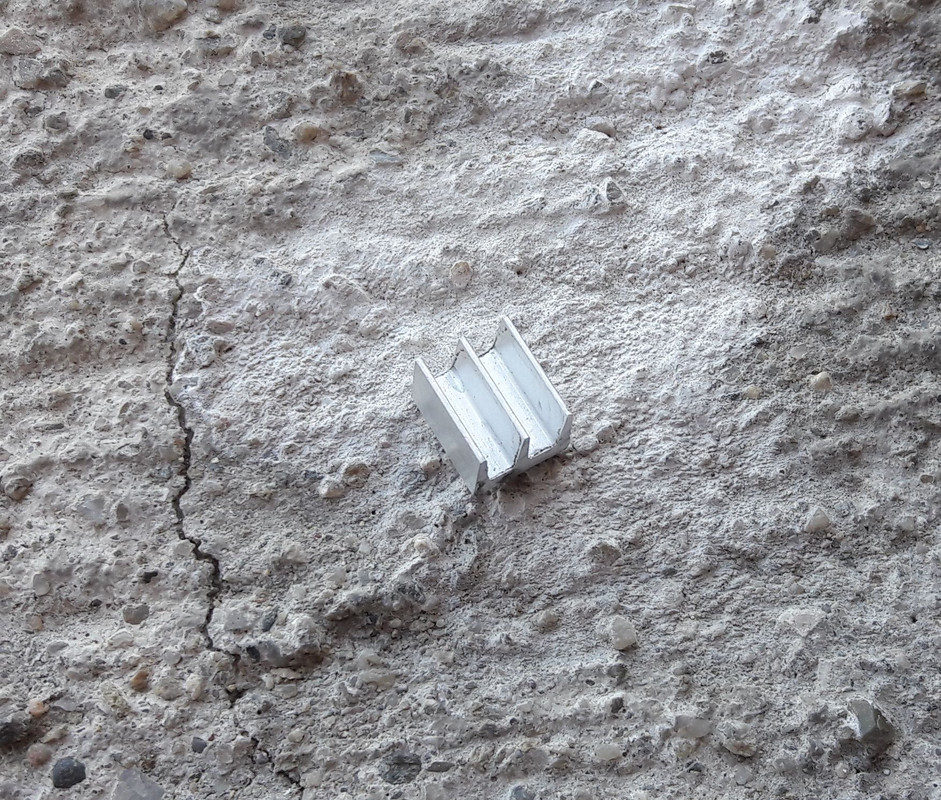 ATI9800PRO-ZLMVF700CU_72