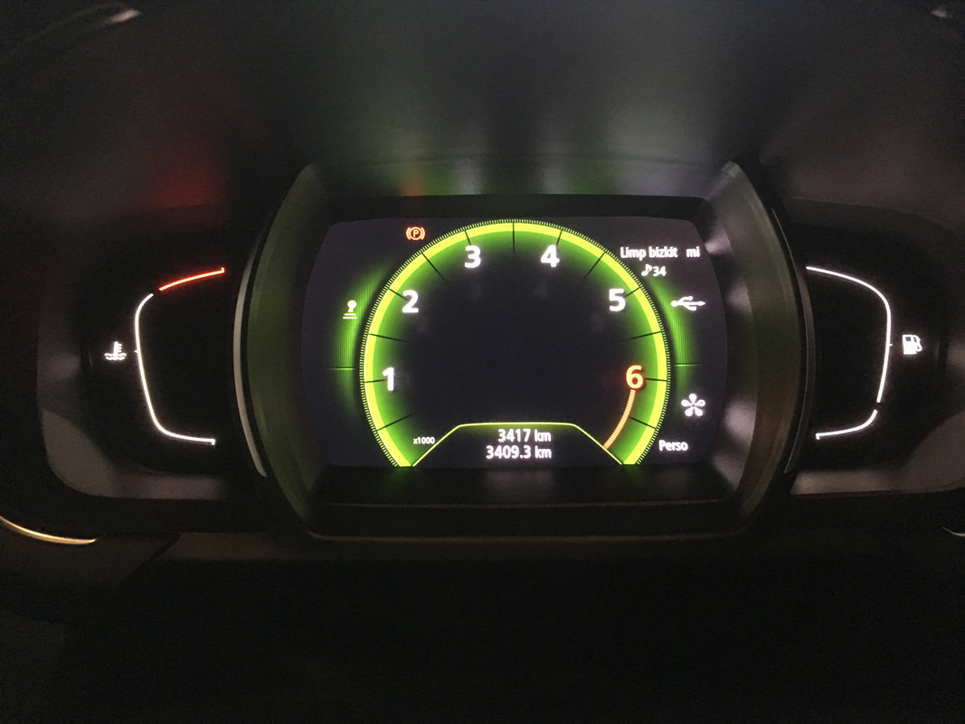 7F5FC7E6-562C-4662-9C11-60956C0CDD8E